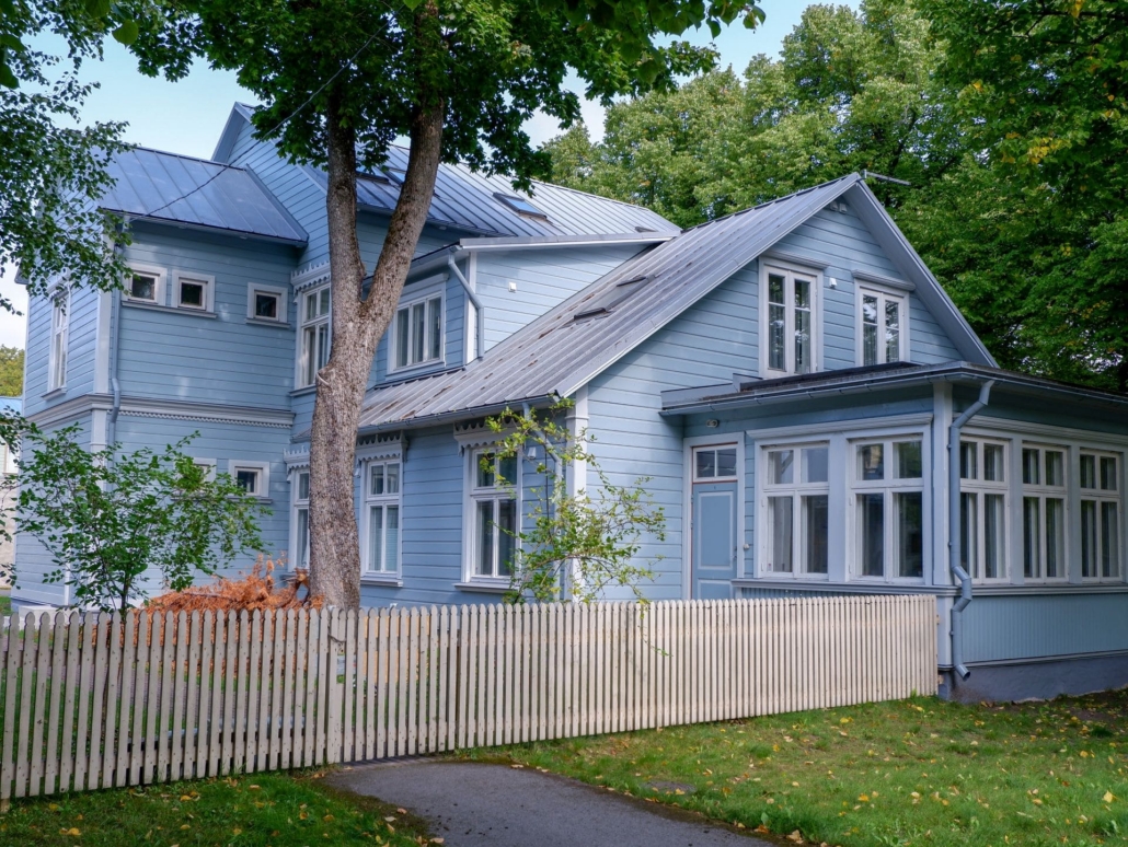 Product: Painted Spruce