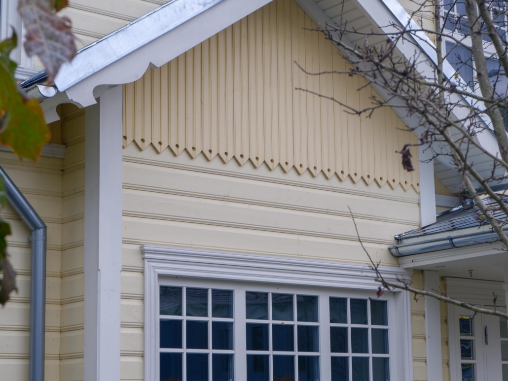 Product: Painted Spruce