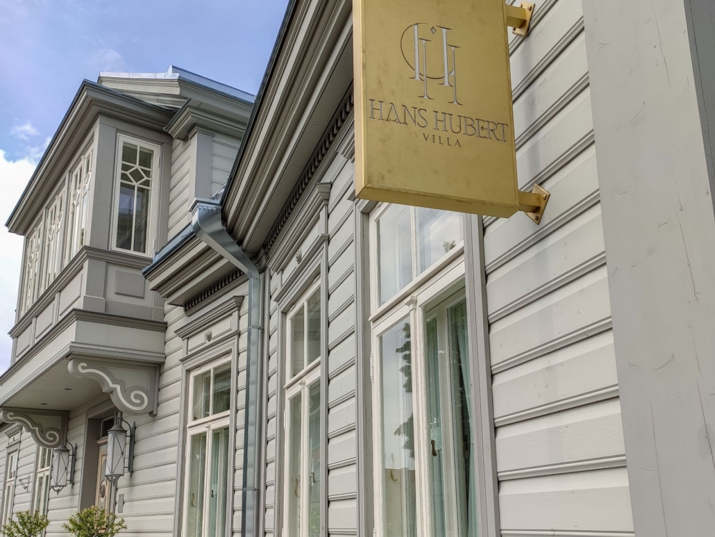 Product: Painted Spruce