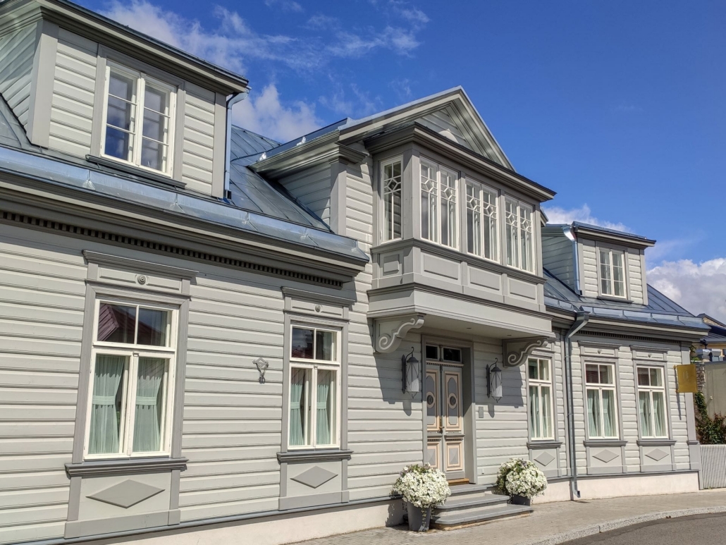 Product: Painted Spruce