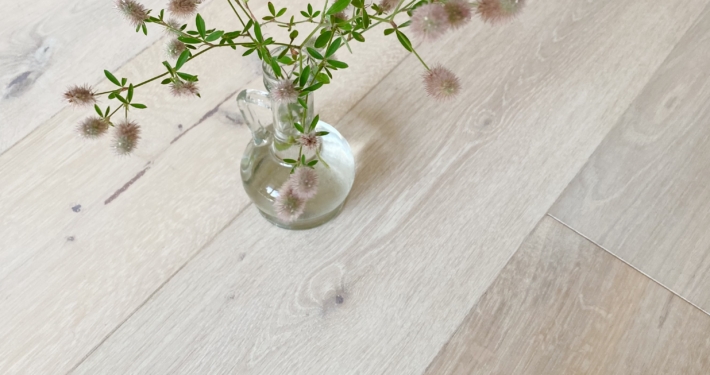 Super-White oak-suvelill